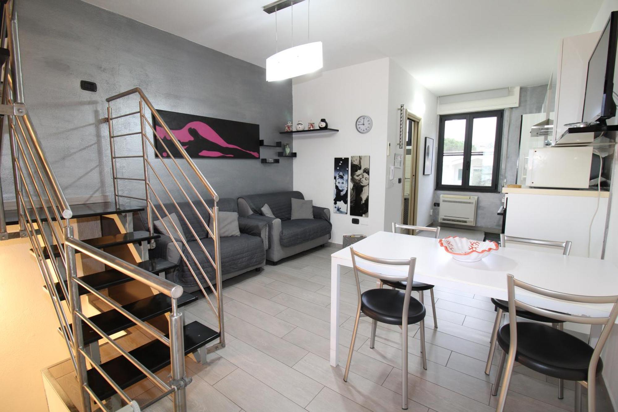 Corona'S Apartment- Fronte Spiaggia La Caletta Extérieur photo